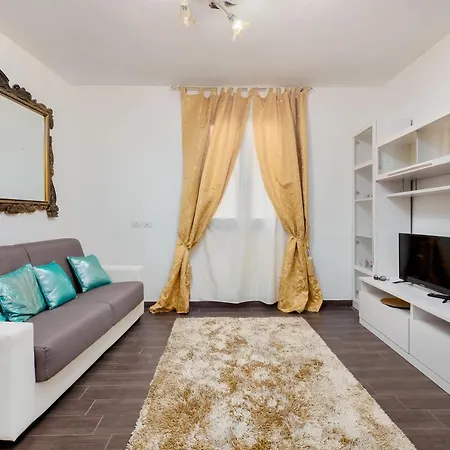Clara's House Olbia