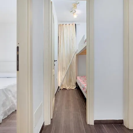 Clara's House Apartment